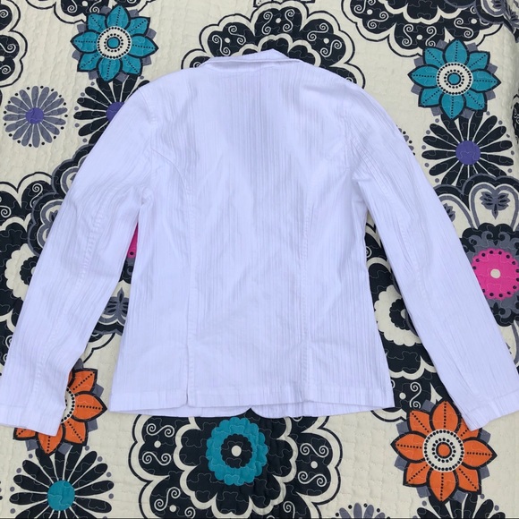 Blazer & capris set - Picture 8 of 12